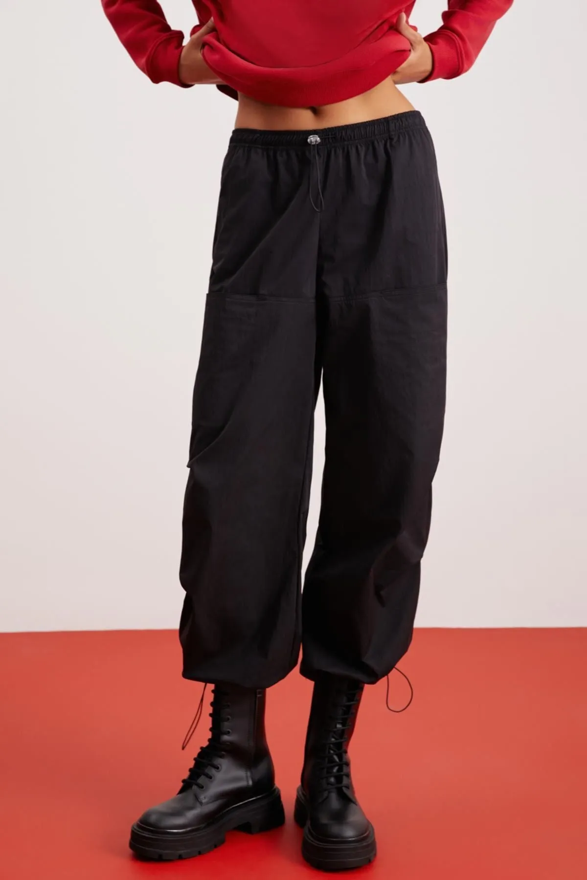 ANNELISE WOMEN'S WATERPROOK PARASUTE FABRIC WAVE AND PACHING RELAXED BLACK Pants