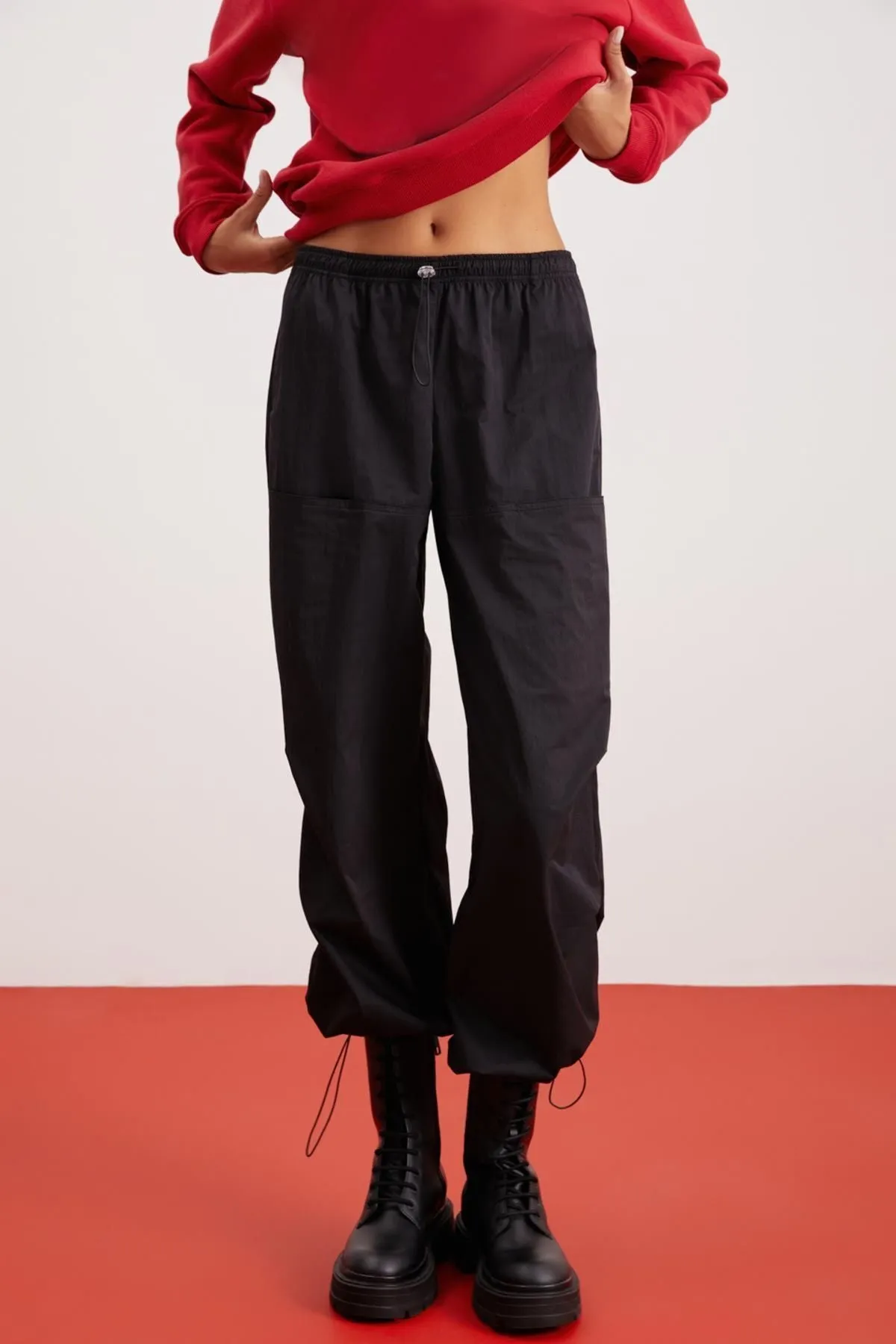 ANNELISE WOMEN'S WATERPROOK PARASUTE FABRIC WAVE AND PACHING RELAXED BLACK Pants