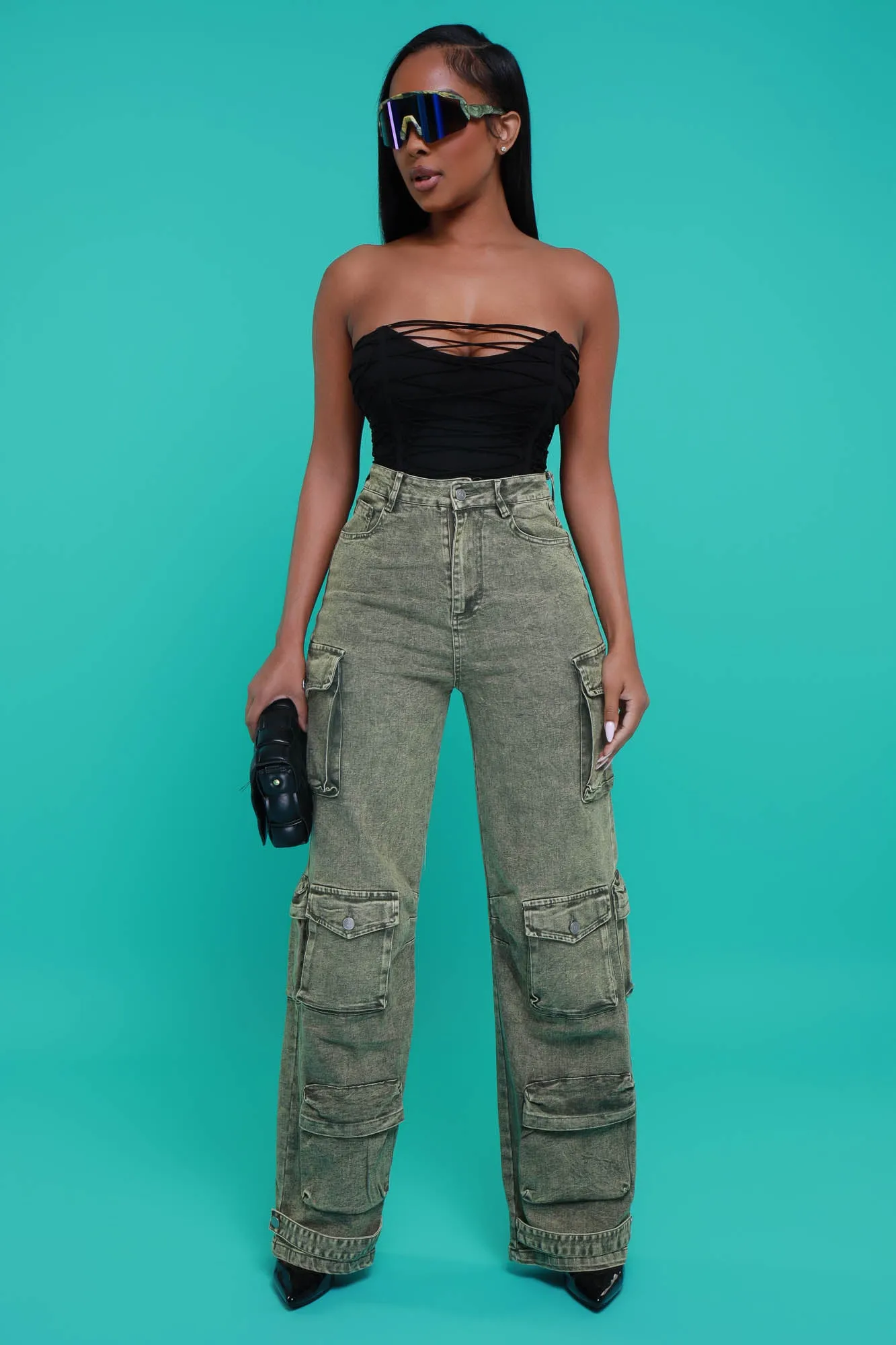 Grand Finale Stretchy Cargo Jeans - Olive