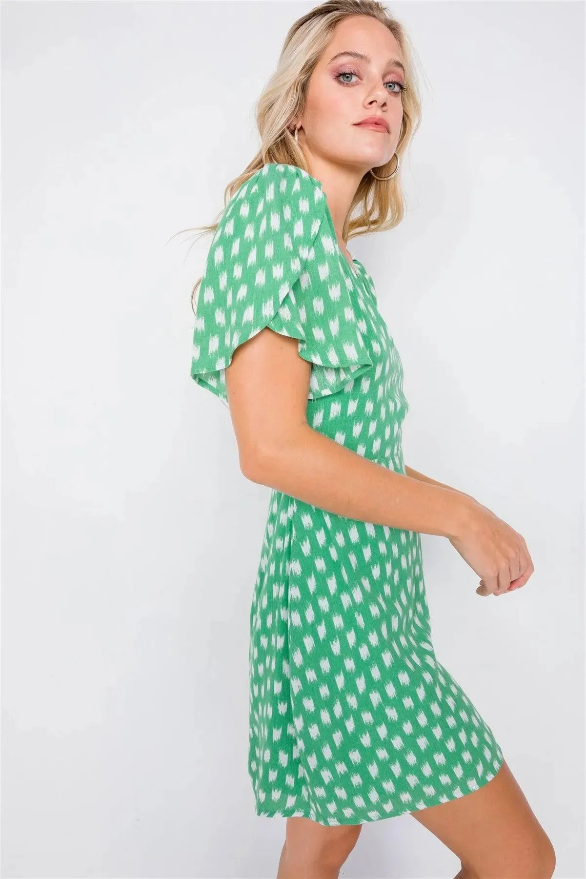 Green V-neck Open Back Mini Chic Sundress /3-2-1