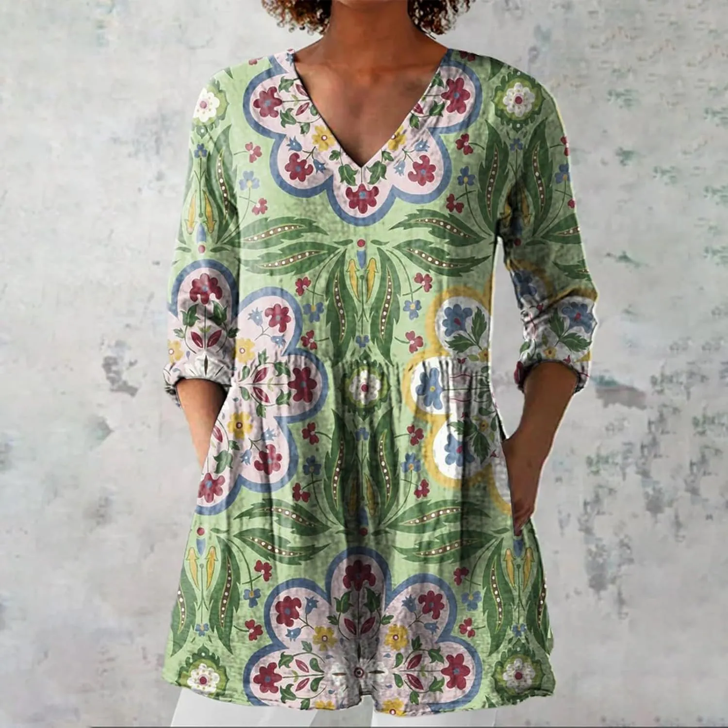 Linen Tops for Women 3/4 Length Sleeve 2025 V Neck Shirts Casual Boho Floral Print Tunic Loose Blouses with Pocket