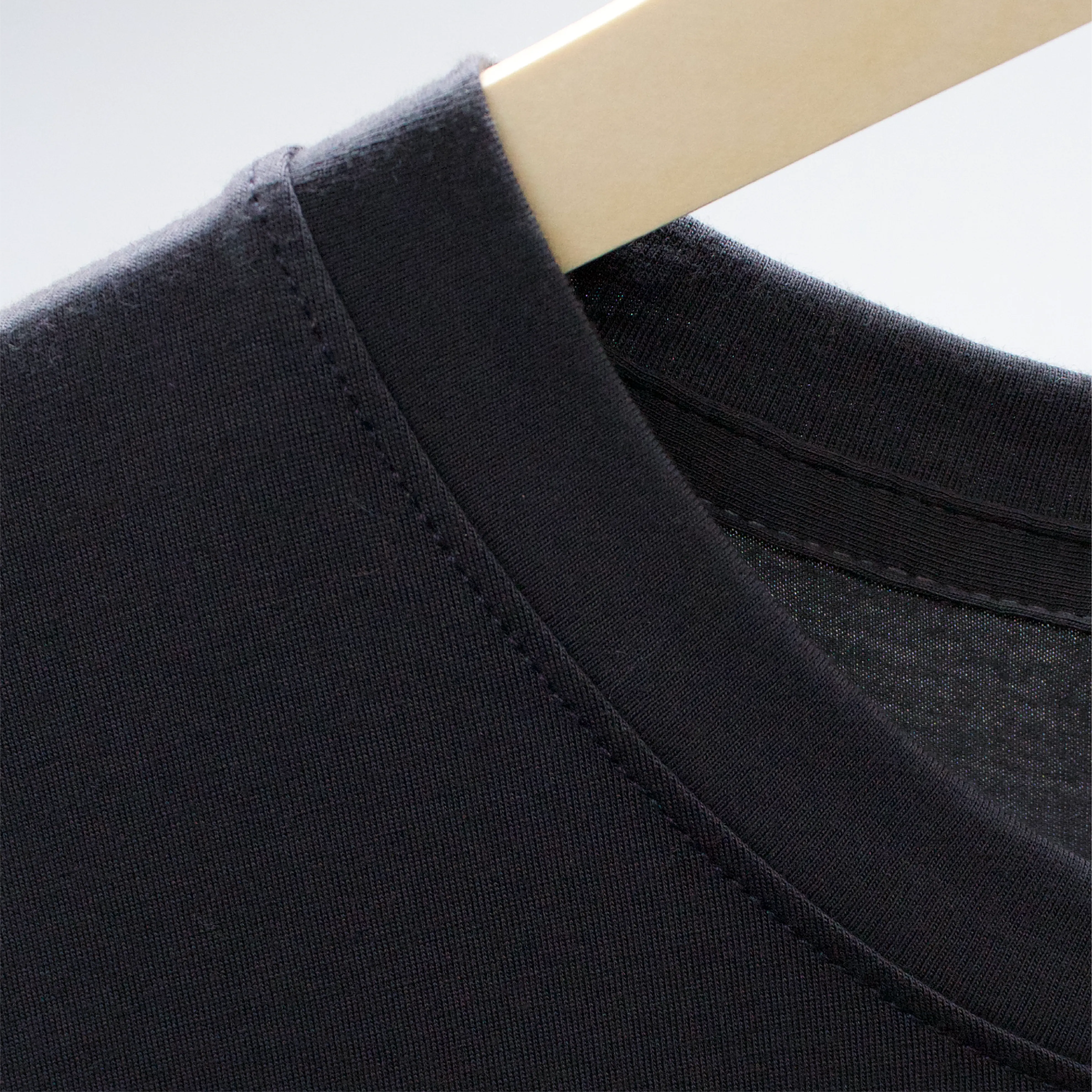 Men's Crew - Geo Pyramid -- Washed Black