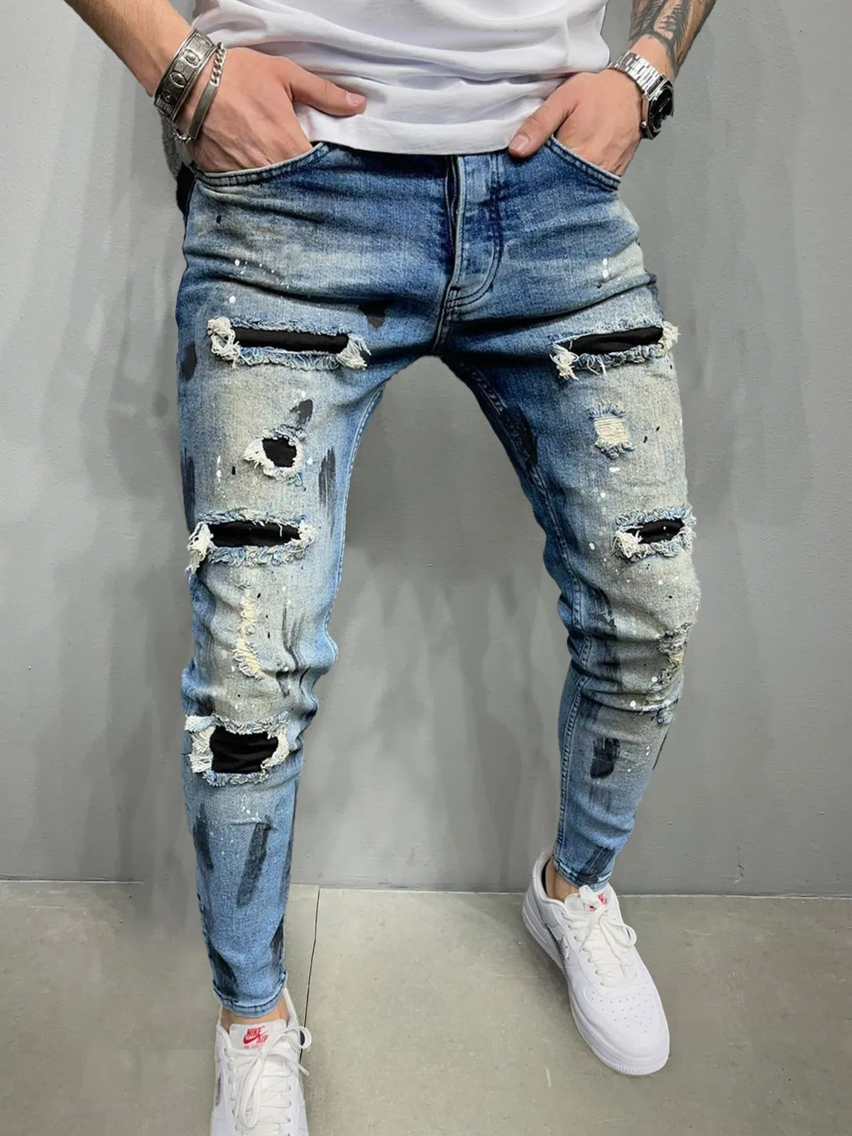Slim Fit Stretchy Torn Jeans