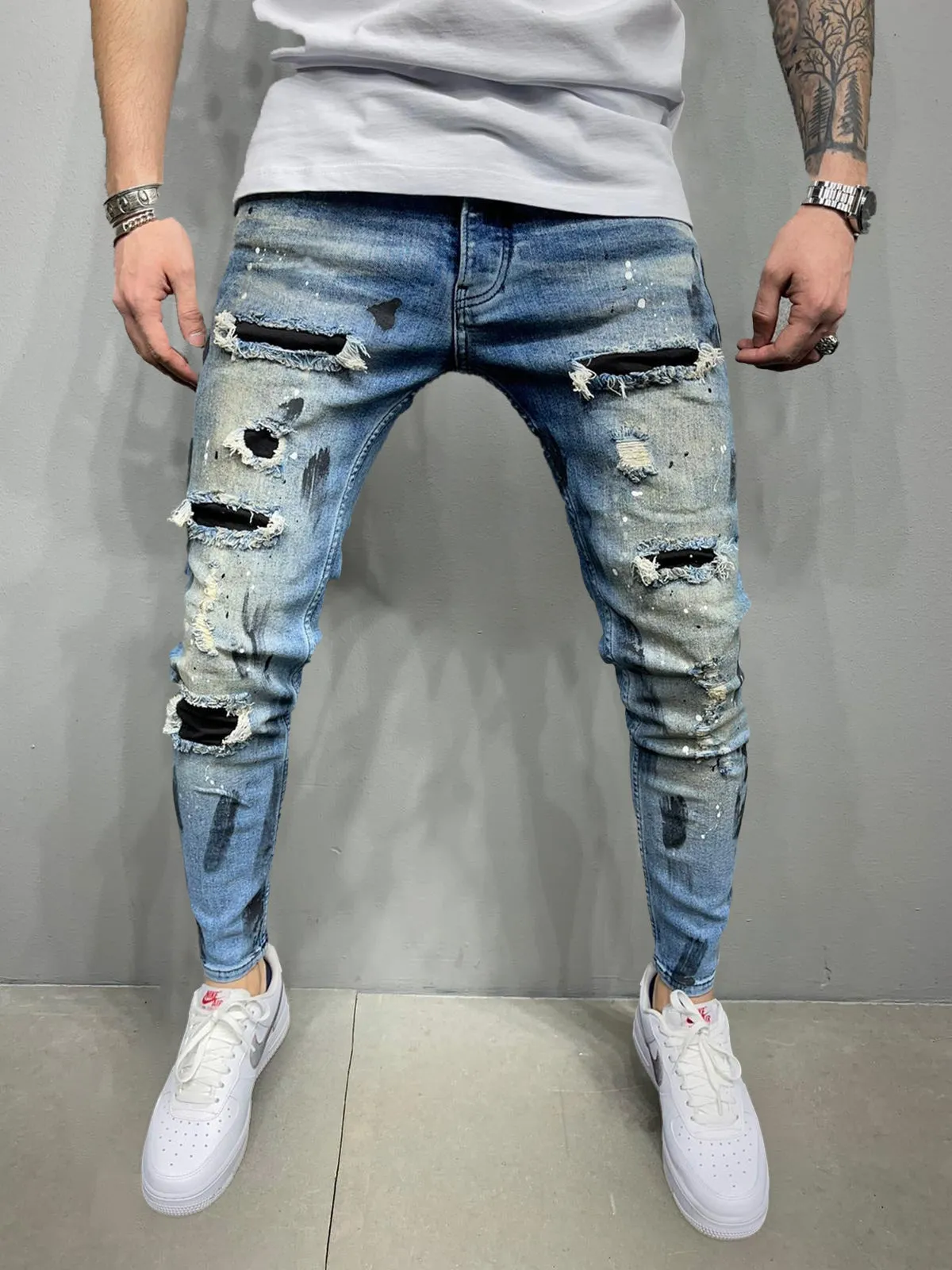Slim Fit Stretchy Torn Jeans